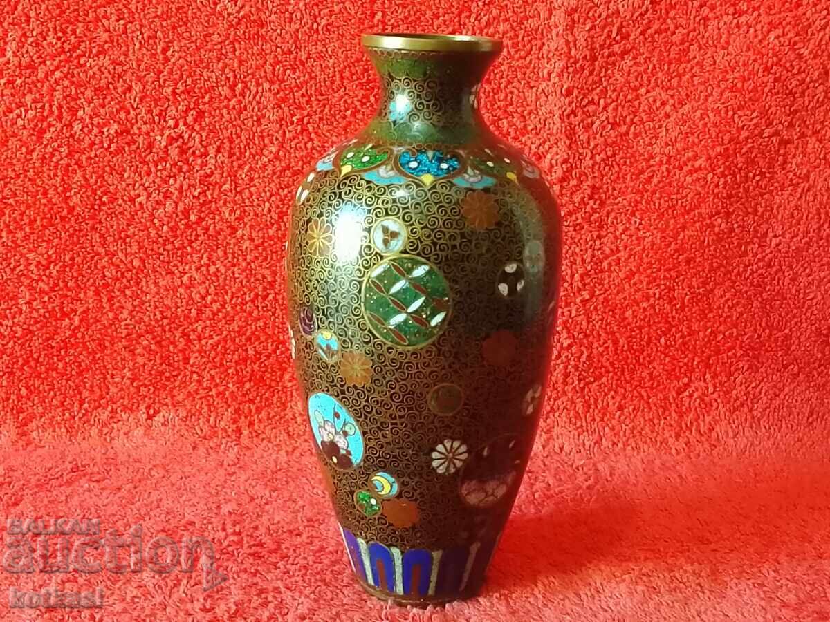 Old vase 15.5 cm cellular enamel cloisonne cloisonne Asia Old vase 15.5 cm cellular enamel cloisonne cloisonne Asia