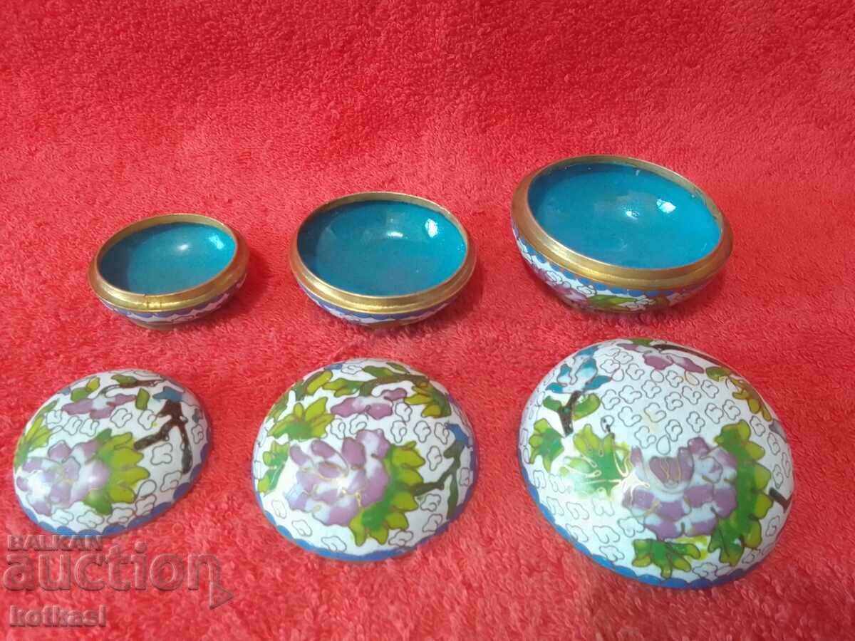 Three metal brass jewelry boxes cloisonne cellular enamel with price 125.50 BGN | € 64.17 Three metal brass jewelry boxes cloisonne cellular enamel with price 125.50 BGN | € 64.17