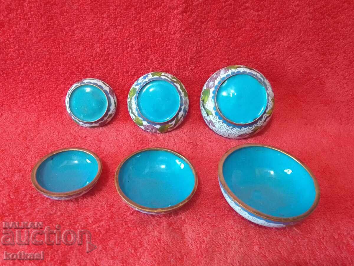 Auction Three metal brass jewelry boxes cloisonne cellular enamel Auction Three metal brass jewelry boxes cloisonne cellular enamel