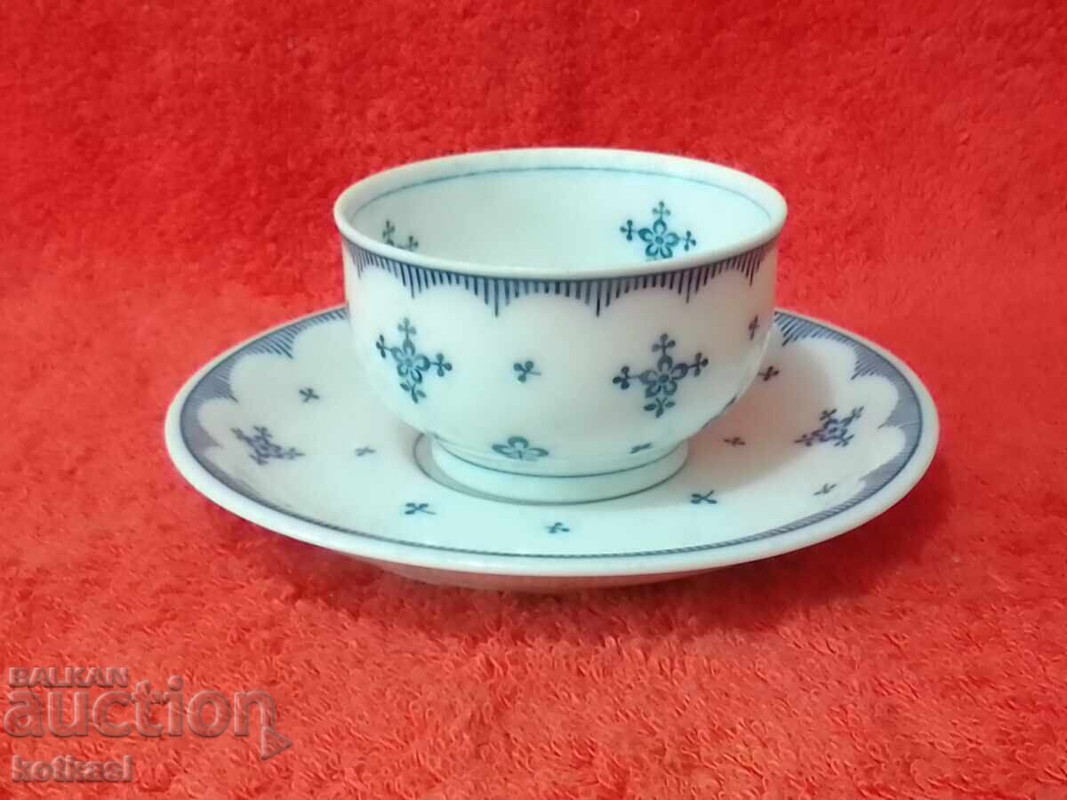 Delivery of Old double porcelain set cup and plate Thomas Germany Delivery of Old double porcelain set cup and plate Thomas Germany