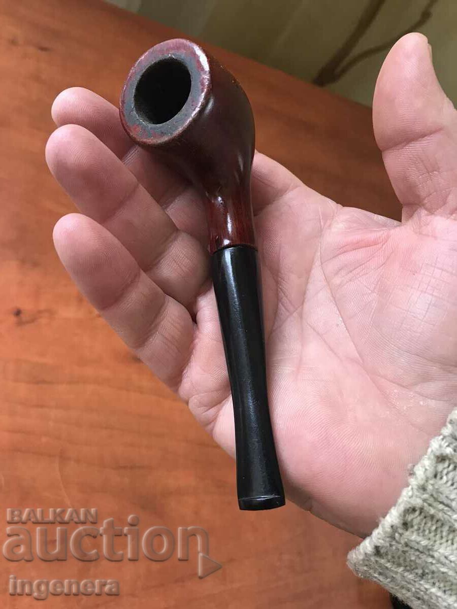 A PIPE with price 9.00 BGN | € 4.60 A PIPE with price 9.00 BGN | € 4.60