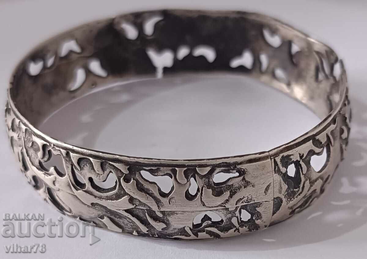 ασημένιο βραχιόλι