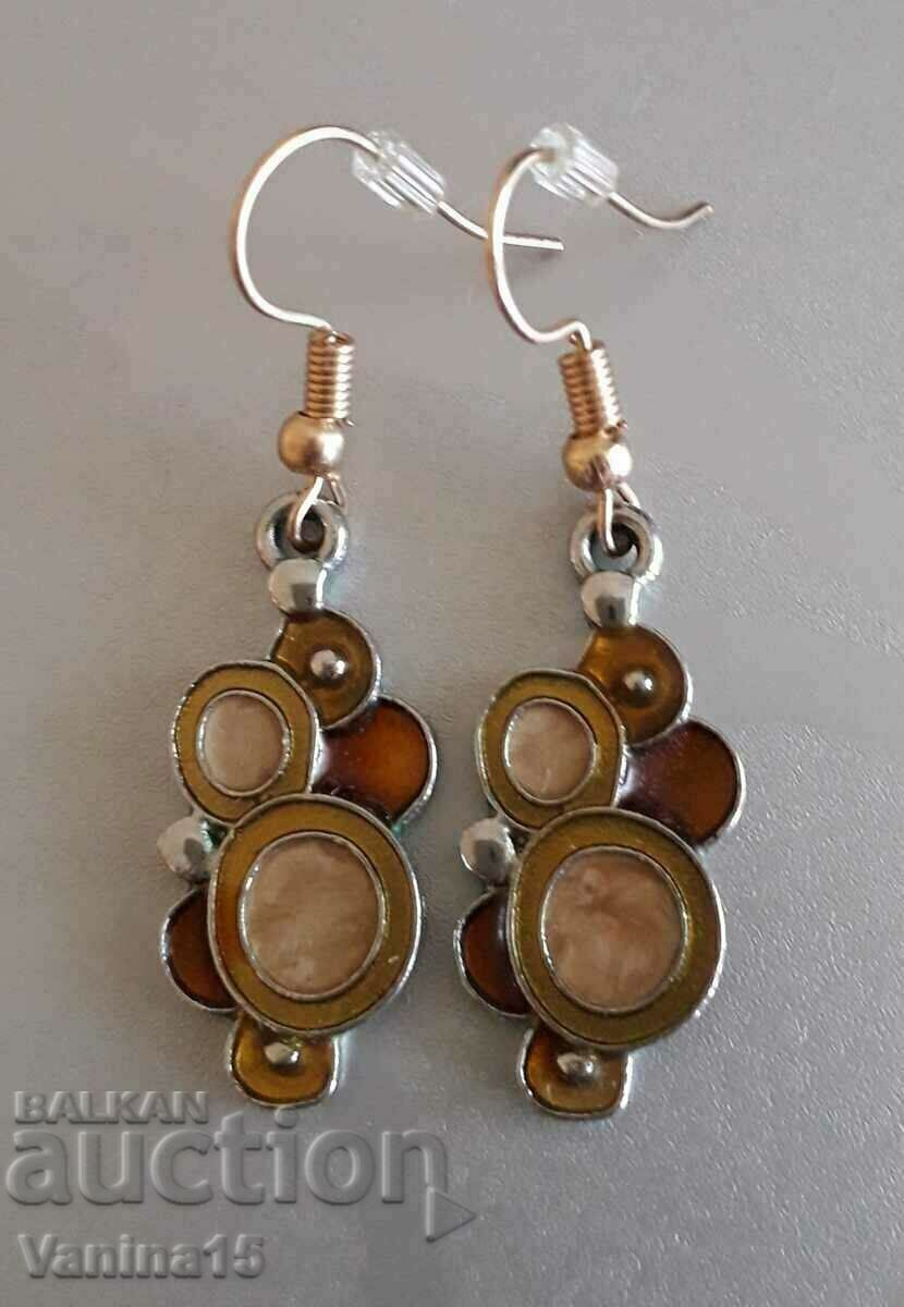 Auction Imported dangle earrings Auction Imported dangle earrings