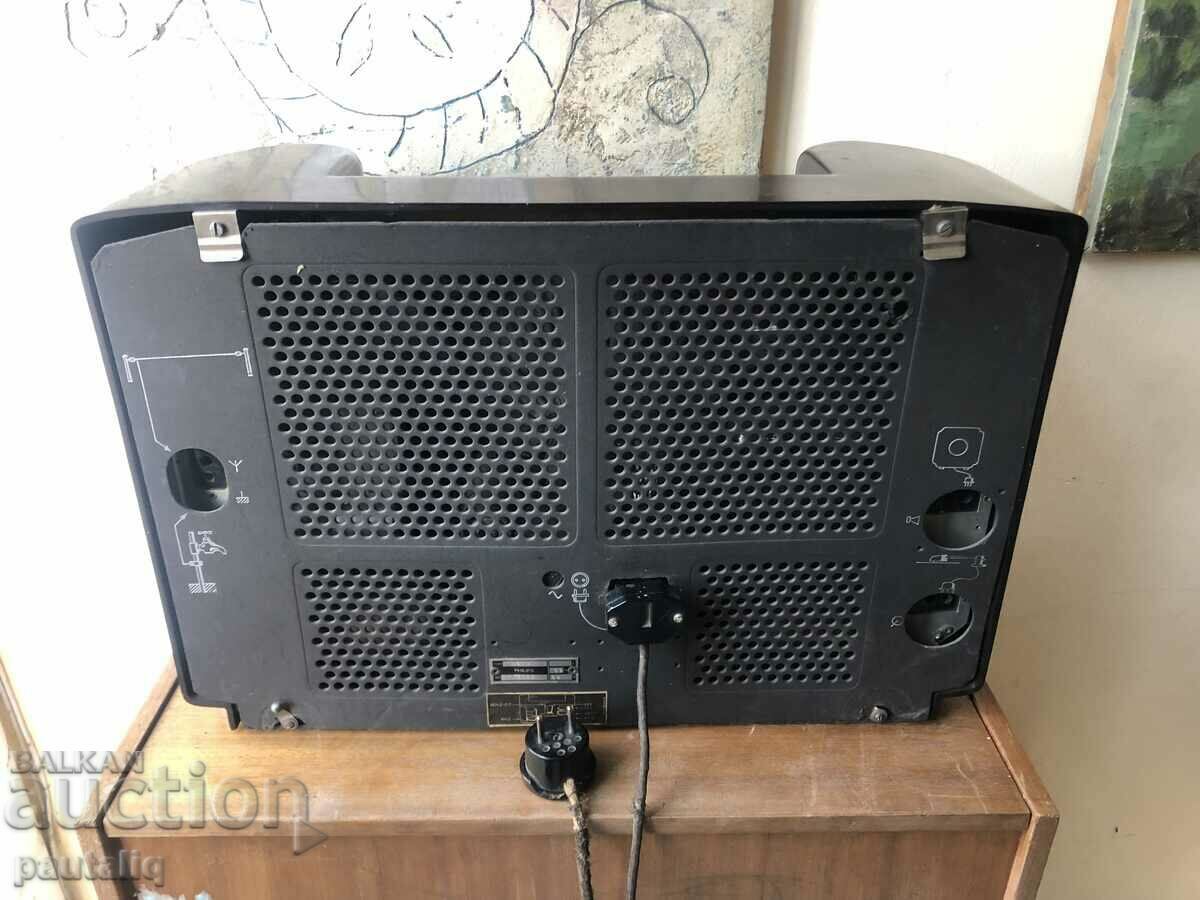 OLD RADIO PHILIPS PERFECT 461 A - 5 OLD RADIO PHILIPS PERFECT 461 A - 5