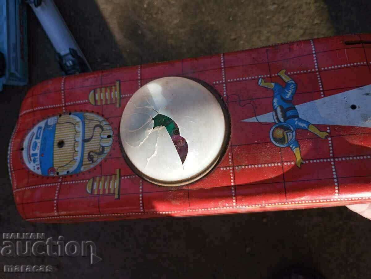 Delivery of Old children's toys Delivery of Old children's toys