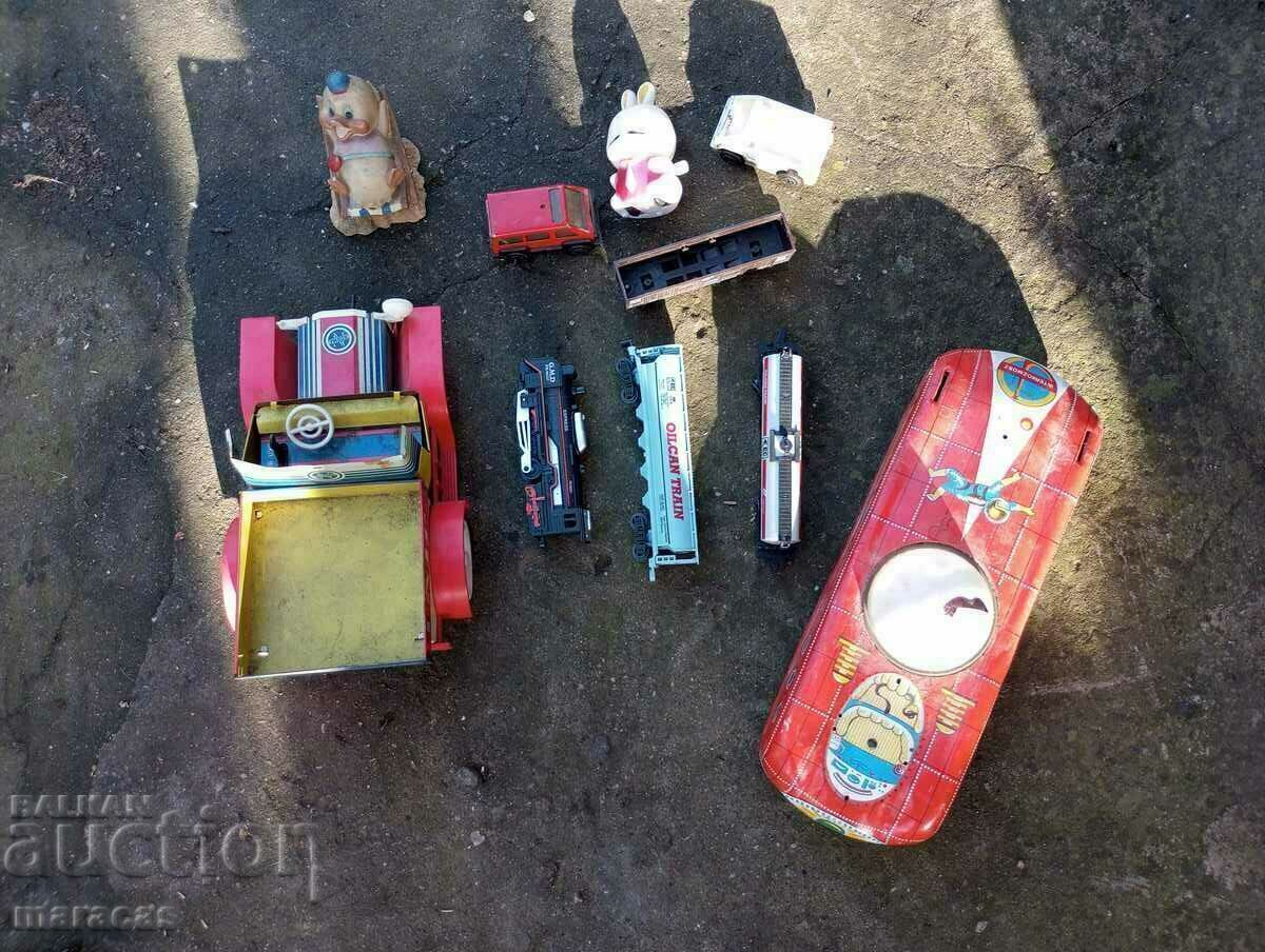 Old children's toys Old children's toys