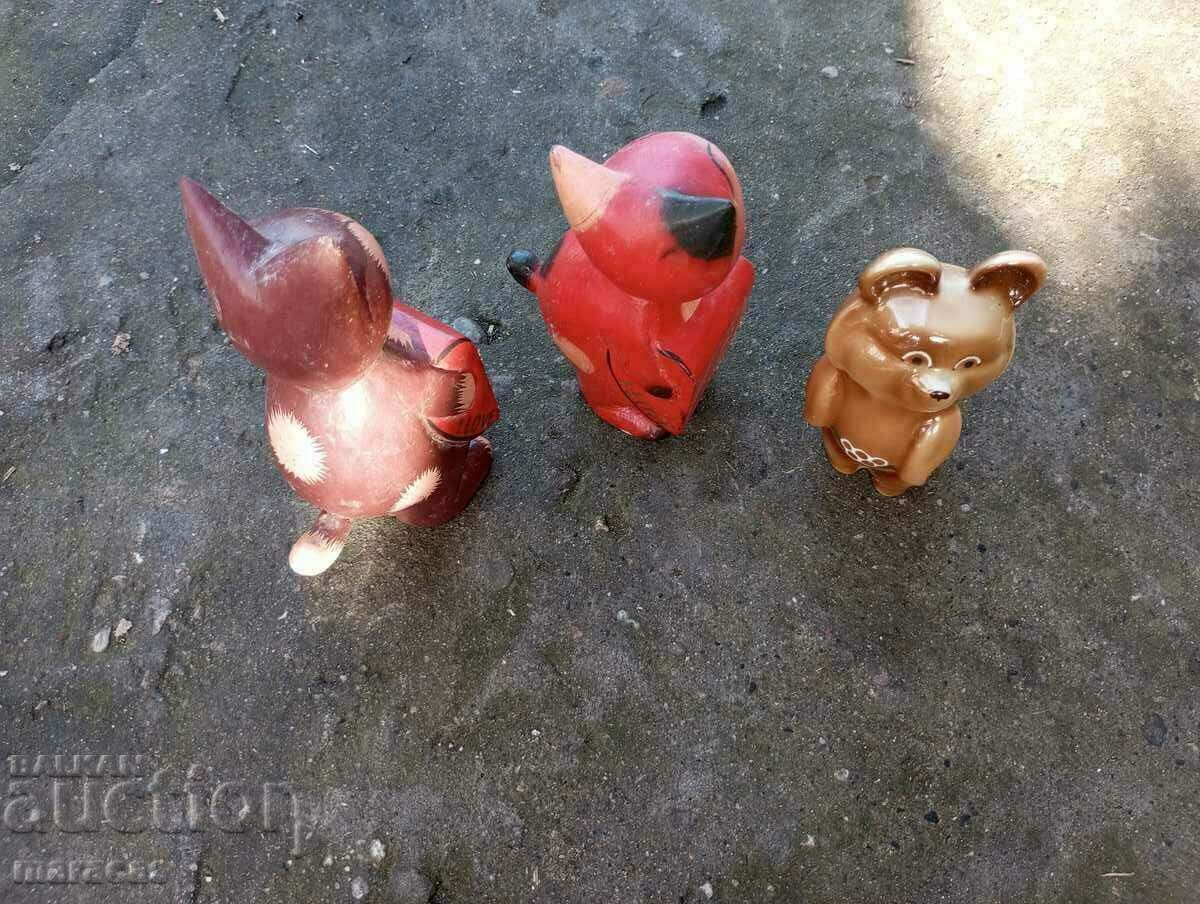 Lot of wooden items with price 10.00 BGN | € 5.11 Lot of wooden items with price 10.00 BGN | € 5.11