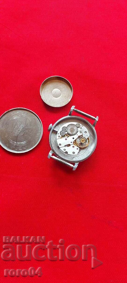 ZARIA - 19 j. - ΔΕΚΑΕΝΑ 2001 - 7 ZARIA - 19 j. - ΔΕΚΑΕΝΑ 2001 - 7