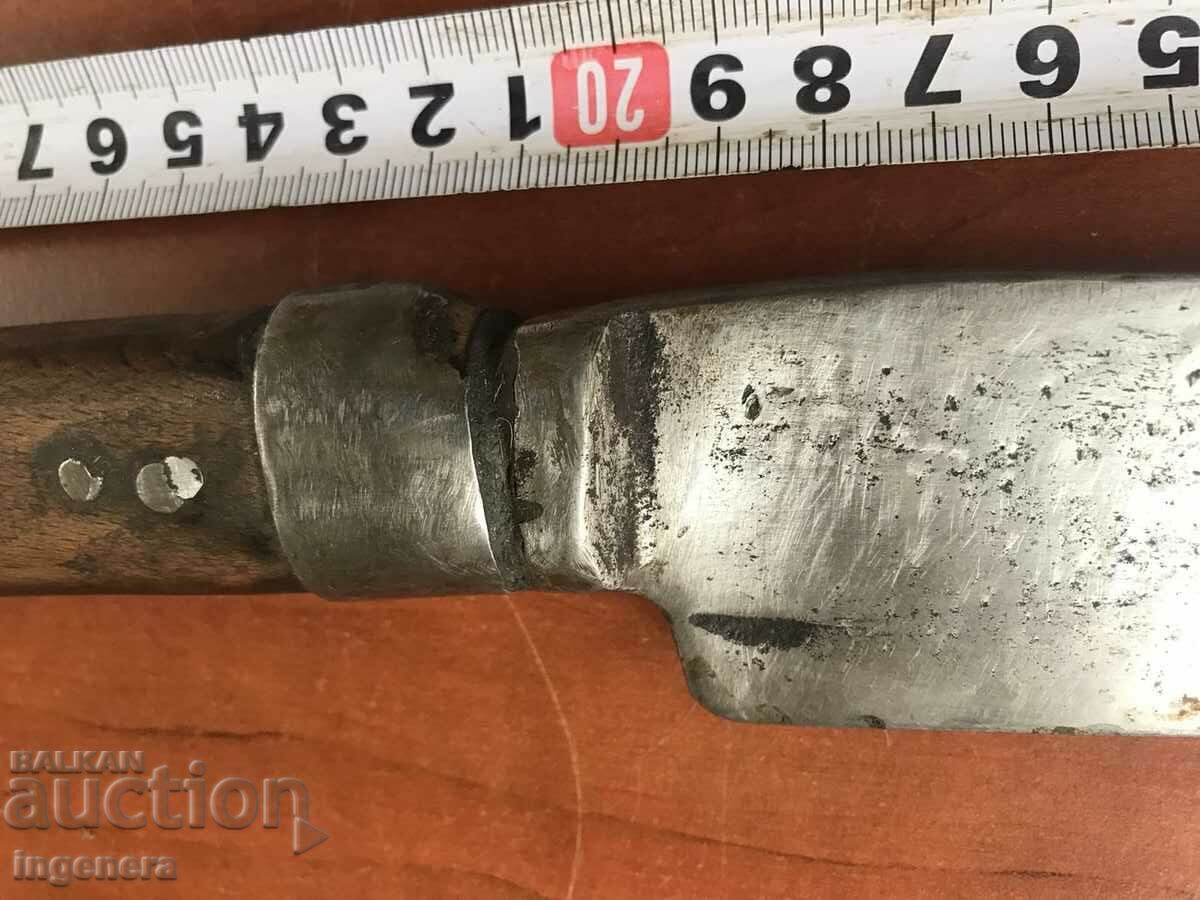 Delivery of KNIFE BLADE HUGE AND SOLID WEAPON Delivery of KNIFE BLADE HUGE AND SOLID WEAPON