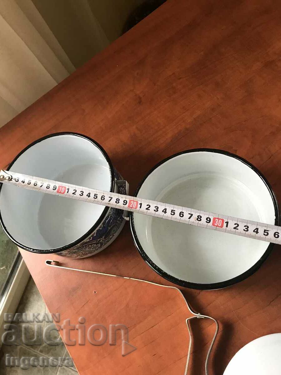 Delivery of SEFERTAS ENAMEL TRIPLE DISH ANTIQUE PANICA CASTRON Delivery of SEFERTAS ENAMEL TRIPLE DISH ANTIQUE PANICA CASTRON