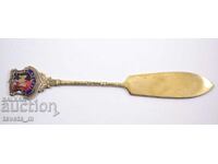 Collector's spoon, butter knife