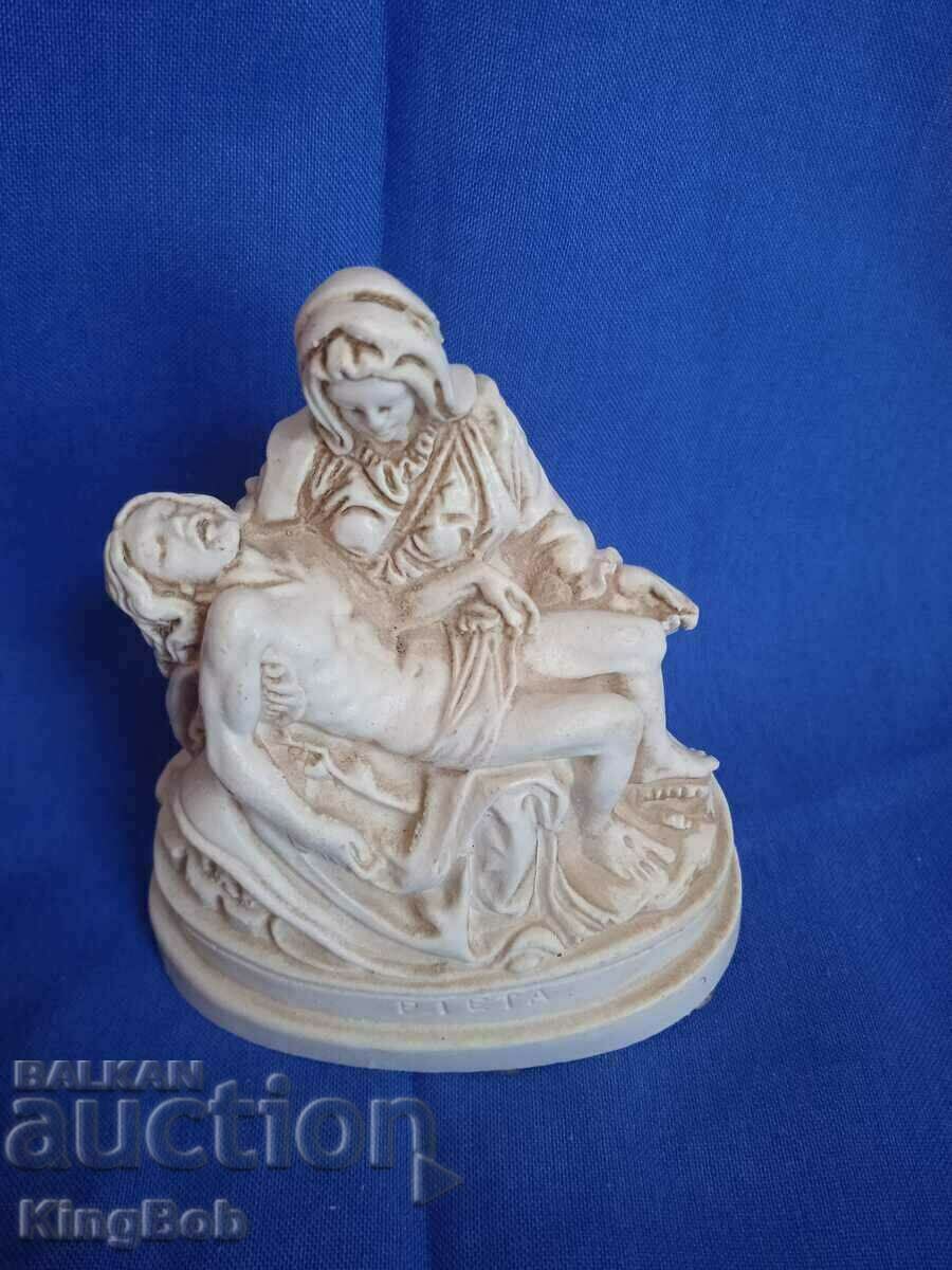 EXCELENT SOUVENIR „PIETA” cu preț 12.00 BGN | € 6.14