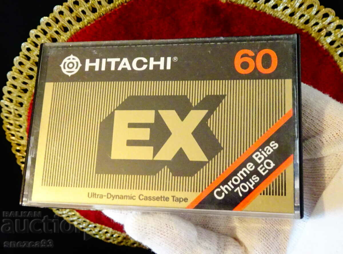 Casetă audio Hitachi EX-C60 cu curcubeu, 1976