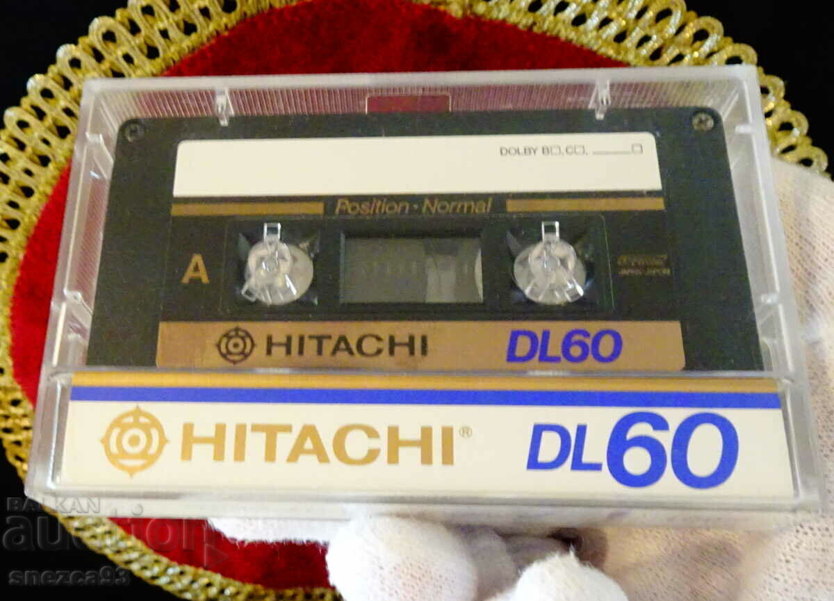 Hitachi DL60 audio cassette with DORO. Hitachi DL60 audio cassette with DORO.