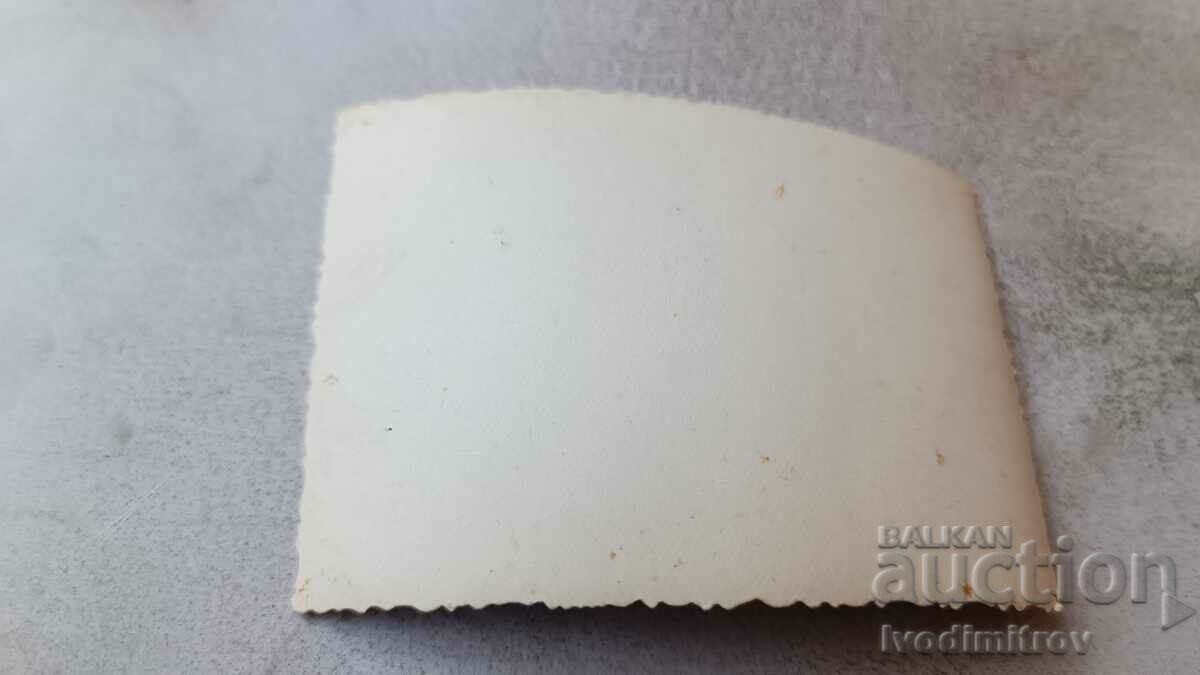 Photo Men women and children on the beach with price 1.45 BGN | € 0.74 Photo Men women and children on the beach with price 1.45 BGN | € 0.74