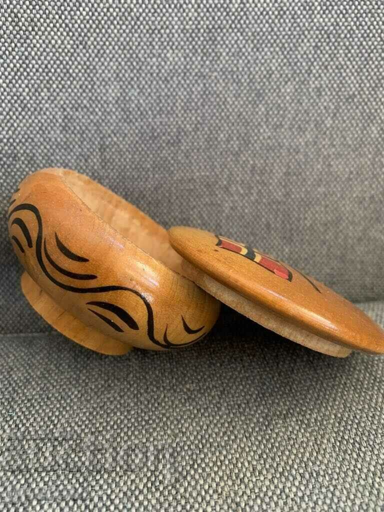 Delivery of Beautiful wooden jewelry box-9 Delivery of Beautiful wooden jewelry box-9