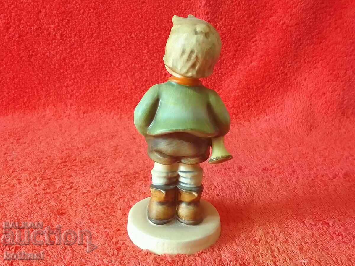 Delivery of Old porcelain figure boy child musician Goebel Hummel Delivery of Old porcelain figure boy child musician Goebel Hummel
