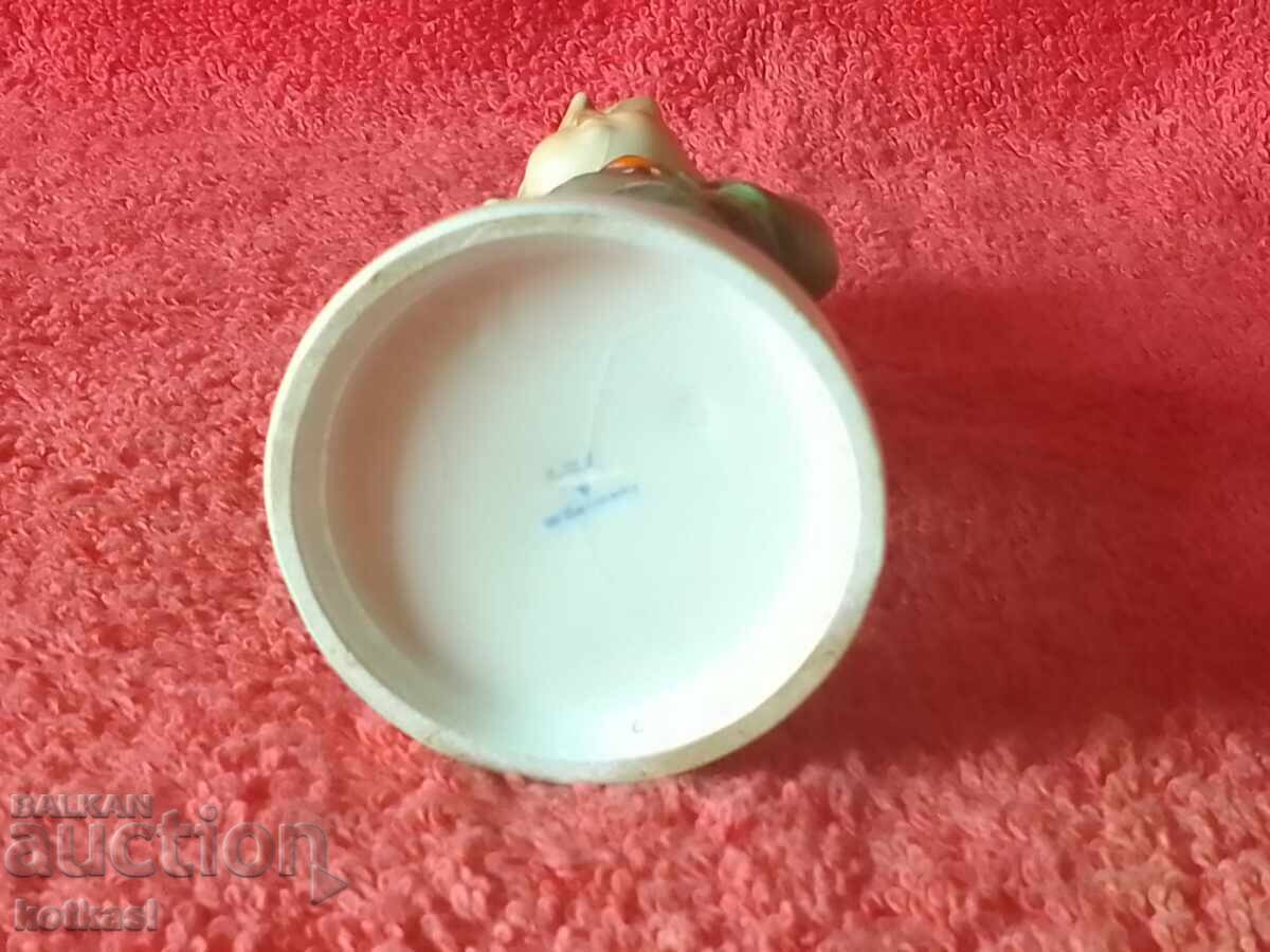 Old porcelain figure boy child musician Goebel Hummel - 6 Old porcelain figure boy child musician Goebel Hummel - 6