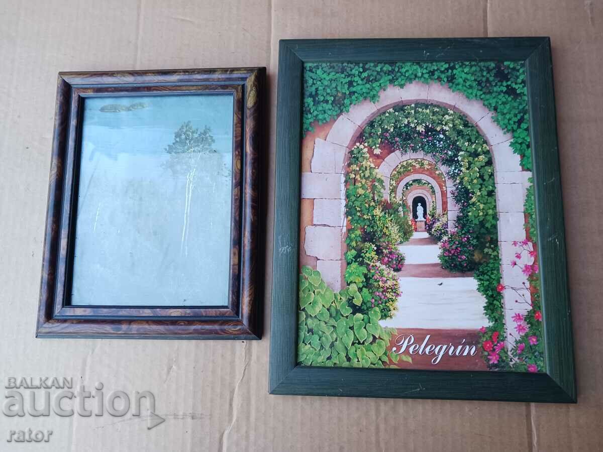 Pictures with nice frames with price 7.00 BGN | € 3.58 Pictures with nice frames with price 7.00 BGN | € 3.58