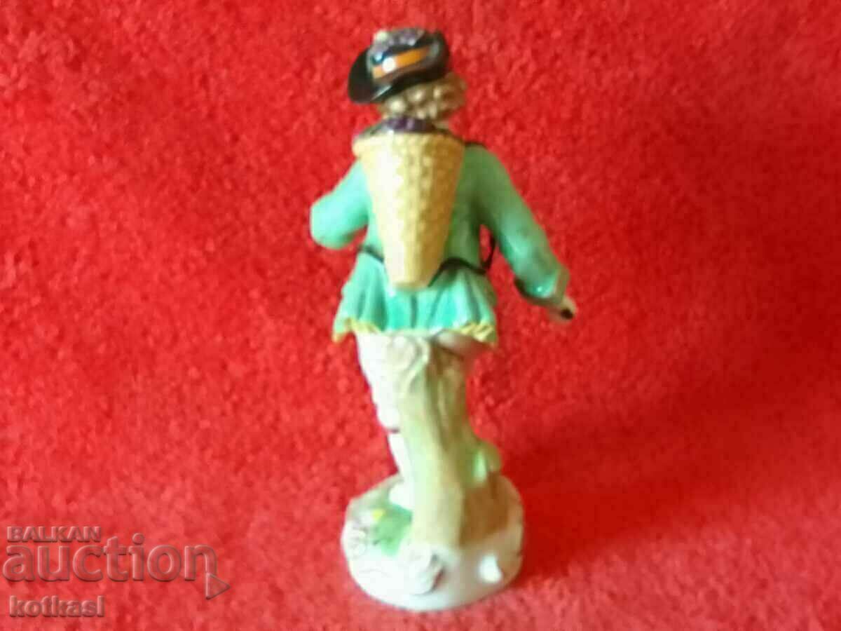 Old porcelain figurine Boy Grape Picker Dresden Germany - 5 Old porcelain figurine Boy Grape Picker Dresden Germany - 5