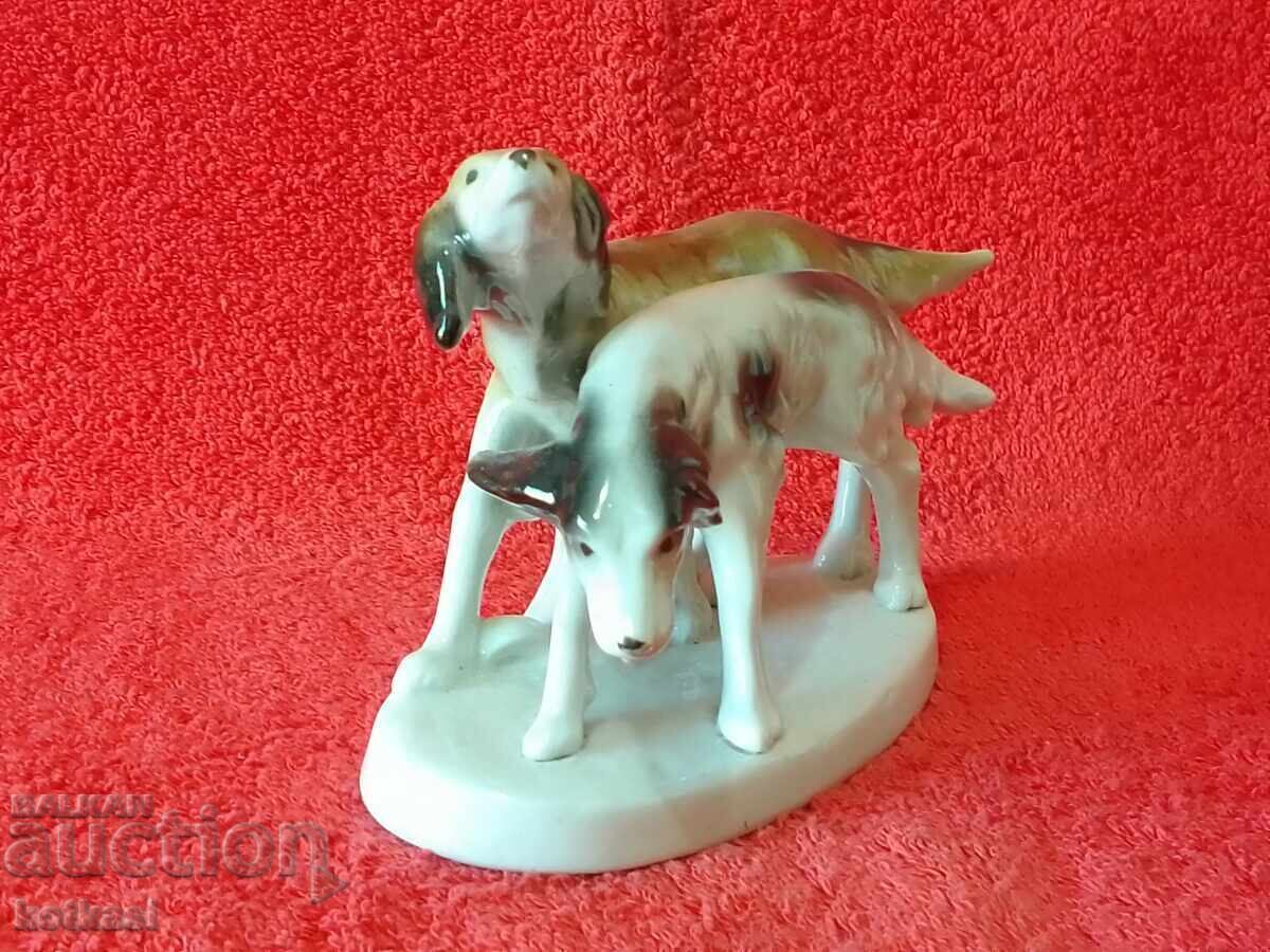 Παλιά πορσελάνινη φιγούρα Two Dogs Γερμανία με τιμή 65.50 BGN | € 33.49