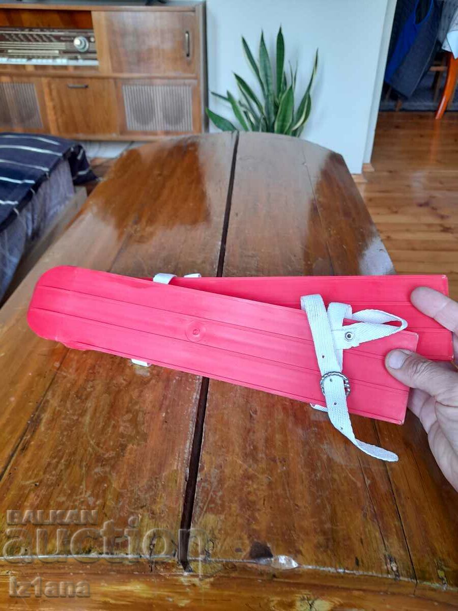 Schiuri vechi pentru copii Mladost - 5