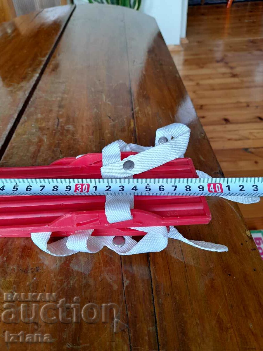 Schiuri vechi pentru copii Mladost - 6