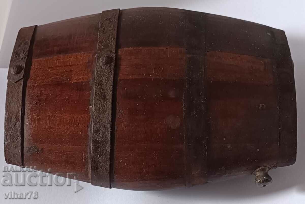 Licitație PAVUR VECHI Licitație PAVUR VECHI