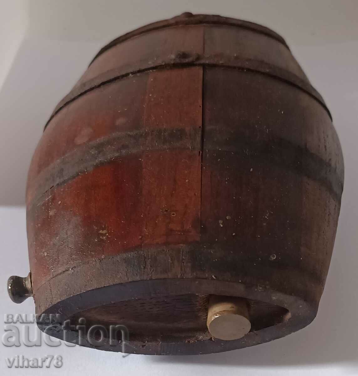 PAVUR VECHI - 6 PAVUR VECHI - 6