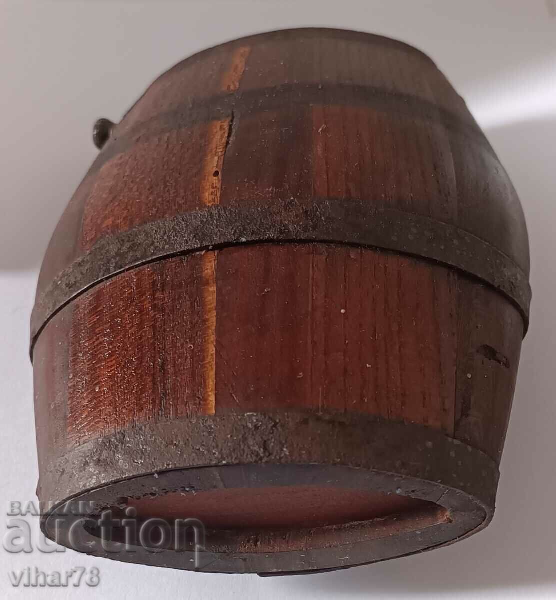 PAVUR VECHI - 7 PAVUR VECHI - 7