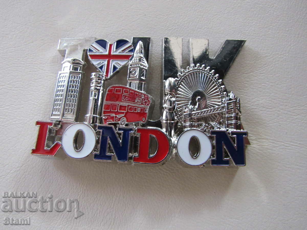 Auction Authentic 3D magnet from London, UK, metal Auction Authentic 3D magnet from London, UK, metal
