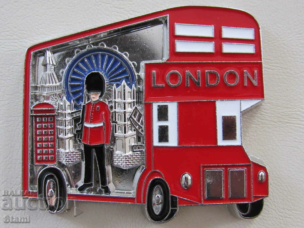 Auction Authentic 3D magnet from London, UK, metal Auction Authentic 3D magnet from London, UK, metal