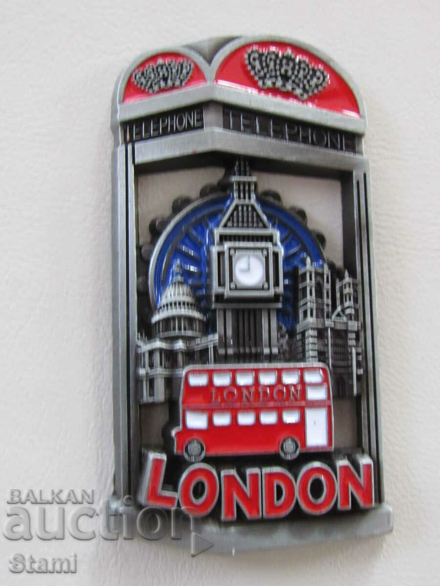 Authentic 3D magnet from London, UK, metal