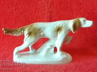 Стара порцеланова фигура на Куче маркирано