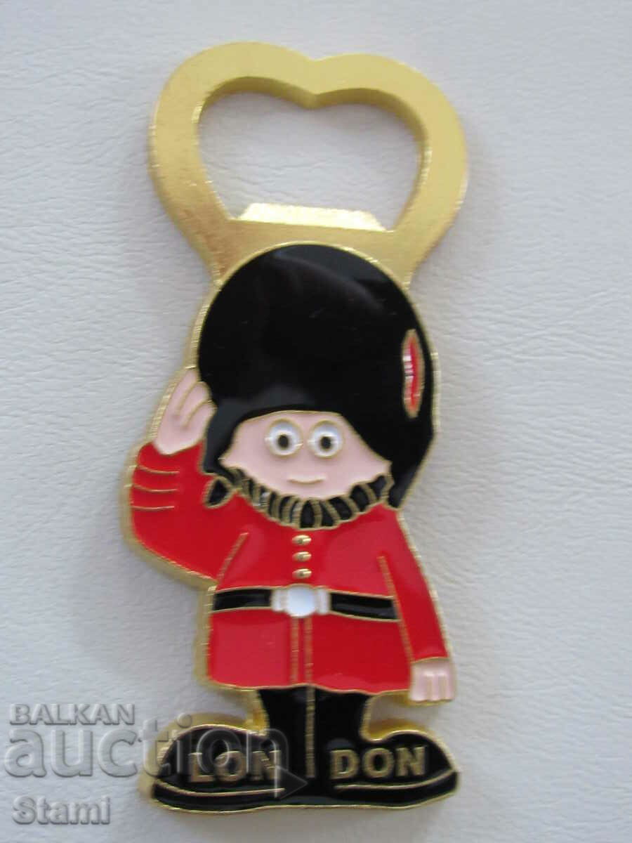 Delivery of Authentic 3D magnet opener from London, UK Delivery of Authentic 3D magnet opener from London, UK