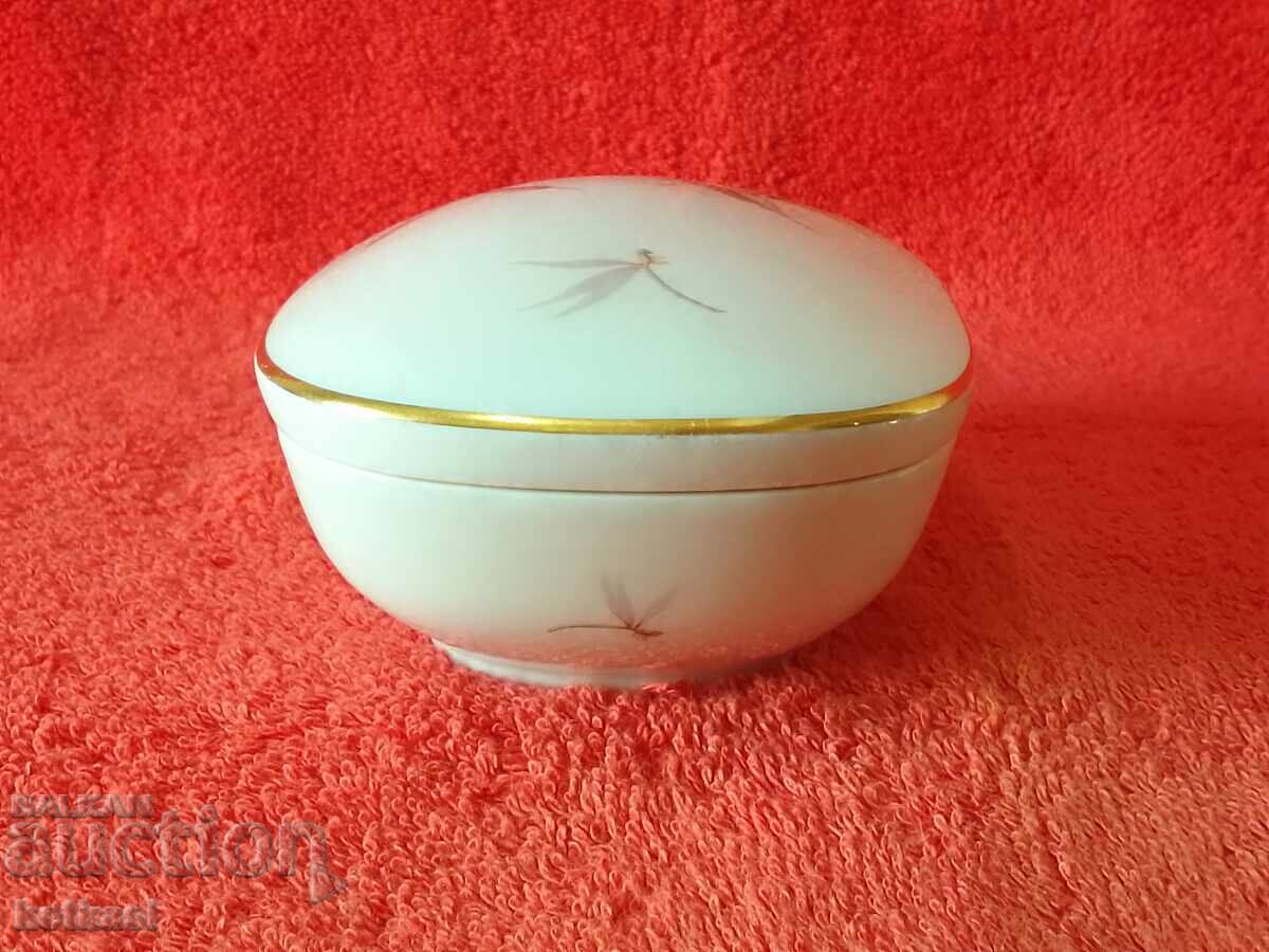Auction Thomas Rosenthal Germany vintage porcelain jewelry box Auction Thomas Rosenthal Germany vintage porcelain jewelry box