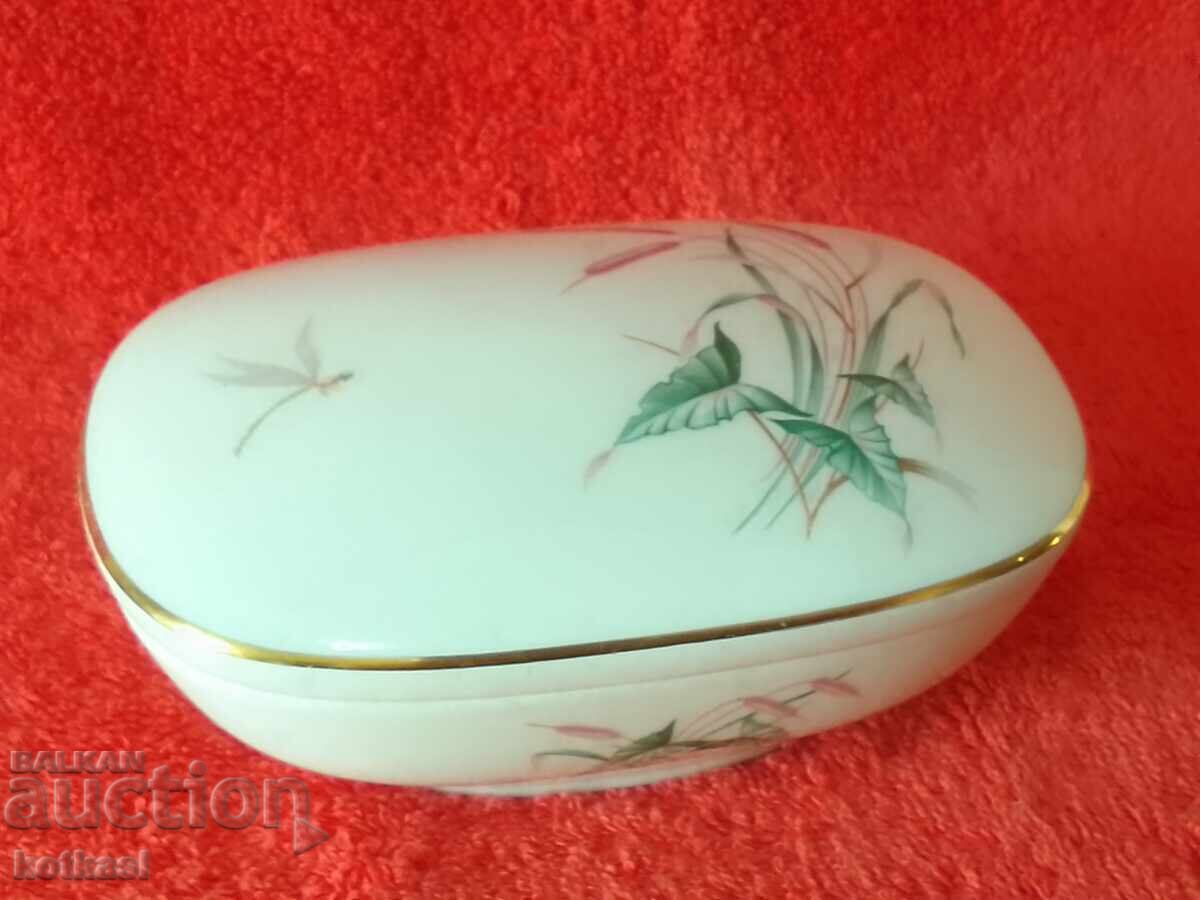 Thomas Rosenthal Germany vintage porcelain jewelry box Thomas Rosenthal Germany vintage porcelain jewelry box