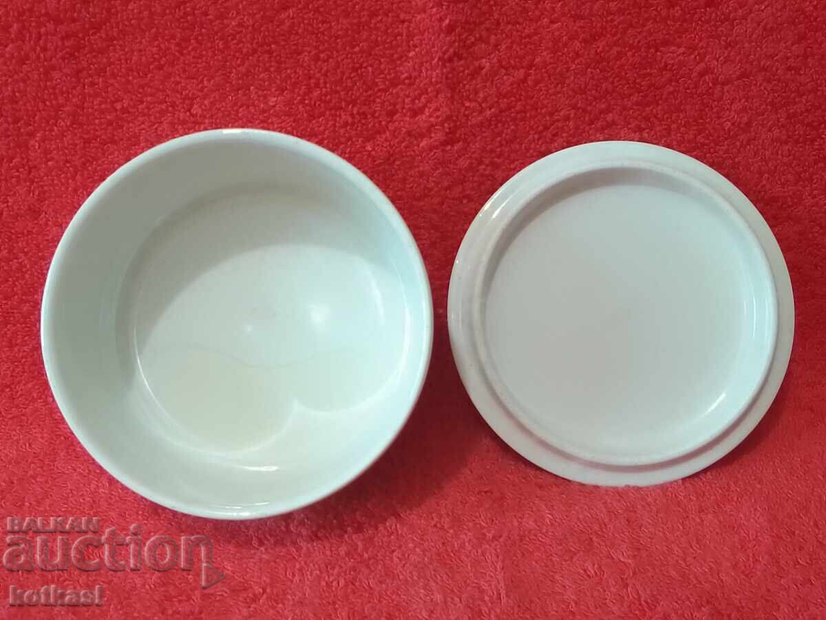 Auction Old porcelain Villeroy Boch Luxembourg jewelery box Auction Old porcelain Villeroy Boch Luxembourg jewelery box