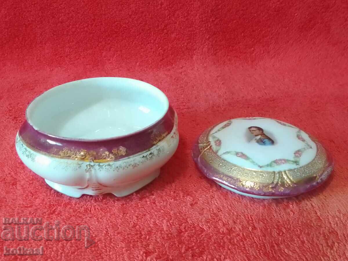 Παλιά επιχρυσωμένη πορσελάνινη κοσμηματοθήκη Napoleon Bonaparte