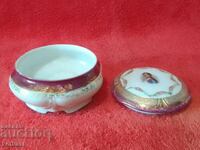 Стара порцеланова кутия за бижута позлата Наполеон Бонапарт