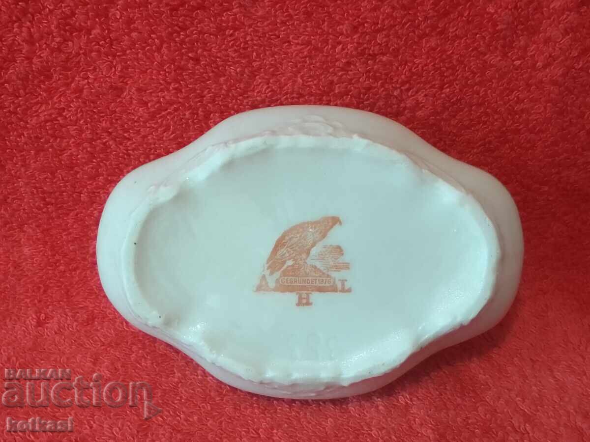 Old porcelain jewelry box AHL GEGRUNDET 1876 - 6 Old porcelain jewelry box AHL GEGRUNDET 1876 - 6