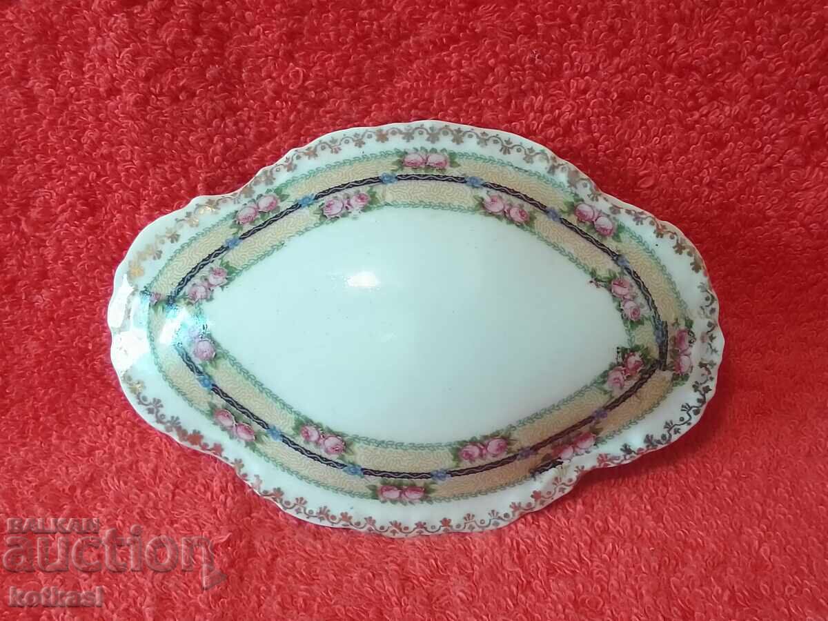 Old porcelain jewelry box AHL GEGRUNDET 1876 - 7 Old porcelain jewelry box AHL GEGRUNDET 1876 - 7