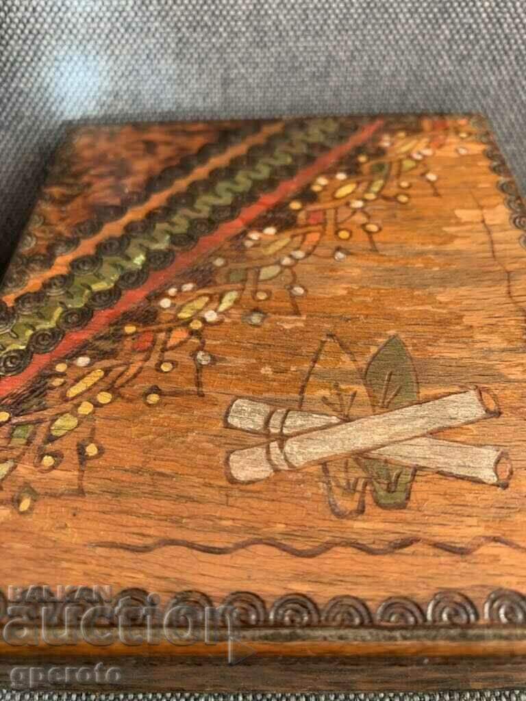 Bulgarian wooden pyrographed ethnic cigarette box-4