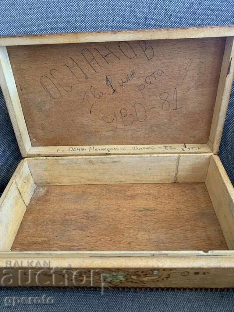 Licitație Cutie etnică soldat mare din lemn bulgar-4 Licitație Cutie etnică soldat mare din lemn bulgar-4