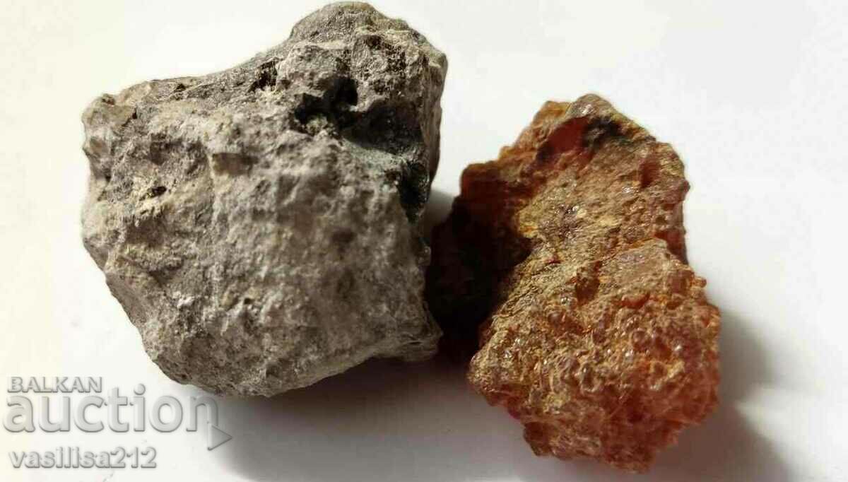 Μύρο και μαύρο κοπάλ, 15 γραμμ με τιμή 6.00 BGN | € 3.07 Μύρο και μαύρο κοπάλ, 15 γραμμ με τιμή 6.00 BGN | € 3.07