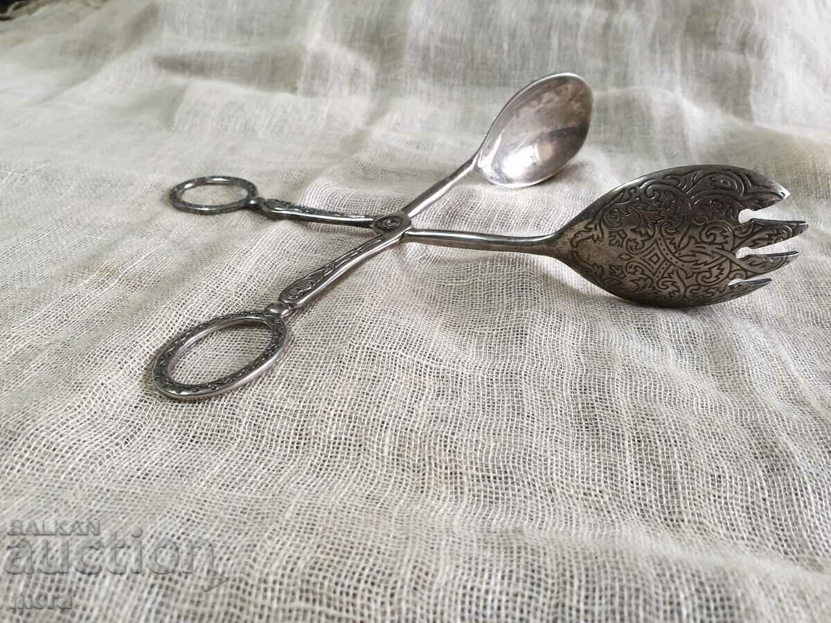 Delivery of Metal serving clip Delivery of Metal serving clip