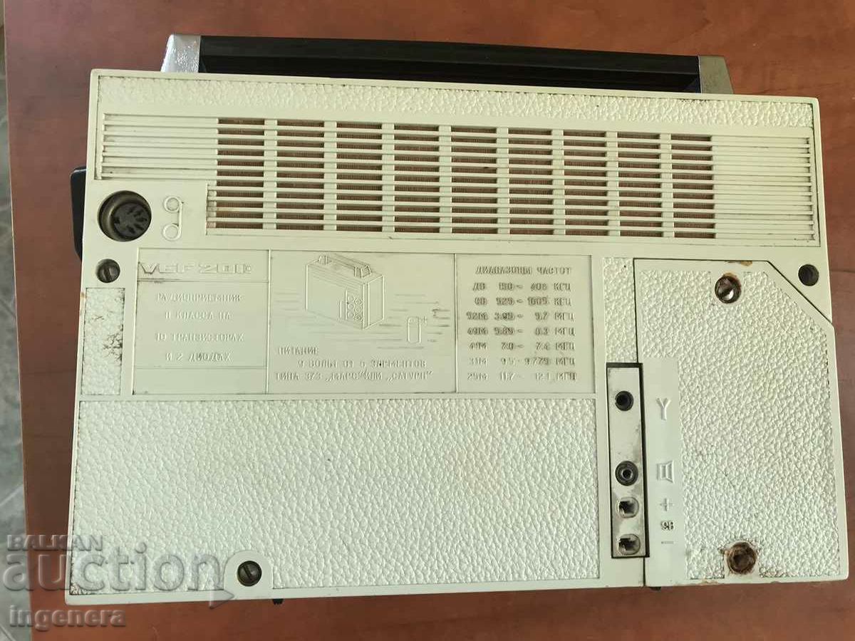 РАДИО РАДИОАПАРАТ "ВЕФ VEF 201" ТРАНЗИСТОР - 5 РАДИО РАДИОАПАРАТ "ВЕФ VEF 201" ТРАНЗИСТОР - 5