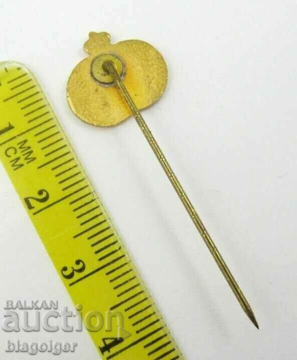 Rare football badge - Football club - Anderlecht, Belgium - 1977 with price 9.99 BGN | € 5.11 Rare football badge - Football club - Anderlecht, Belgium - 1977 with price 9.99 BGN | € 5.11