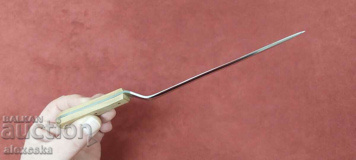 Delivery of Souvenir "beekeeping" knife Delivery of Souvenir "beekeeping" knife