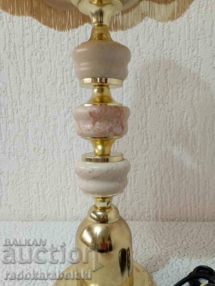 Δημοπρασία Μια μεγάλη αντίκα όμορφη λάμπα Δημοπρασία Μια μεγάλη αντίκα όμορφη λάμπα